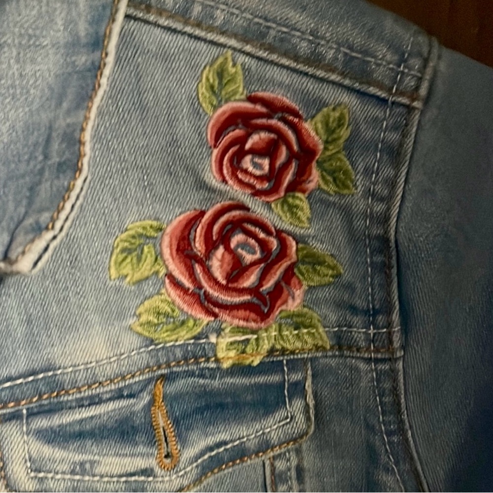 Jou Jou Blue Embroidered Cropped Jean Jacket - Picture 6 of 10
